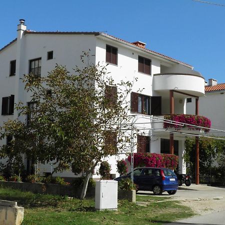 Apartment Grozdana Baška Zewnętrze zdjęcie